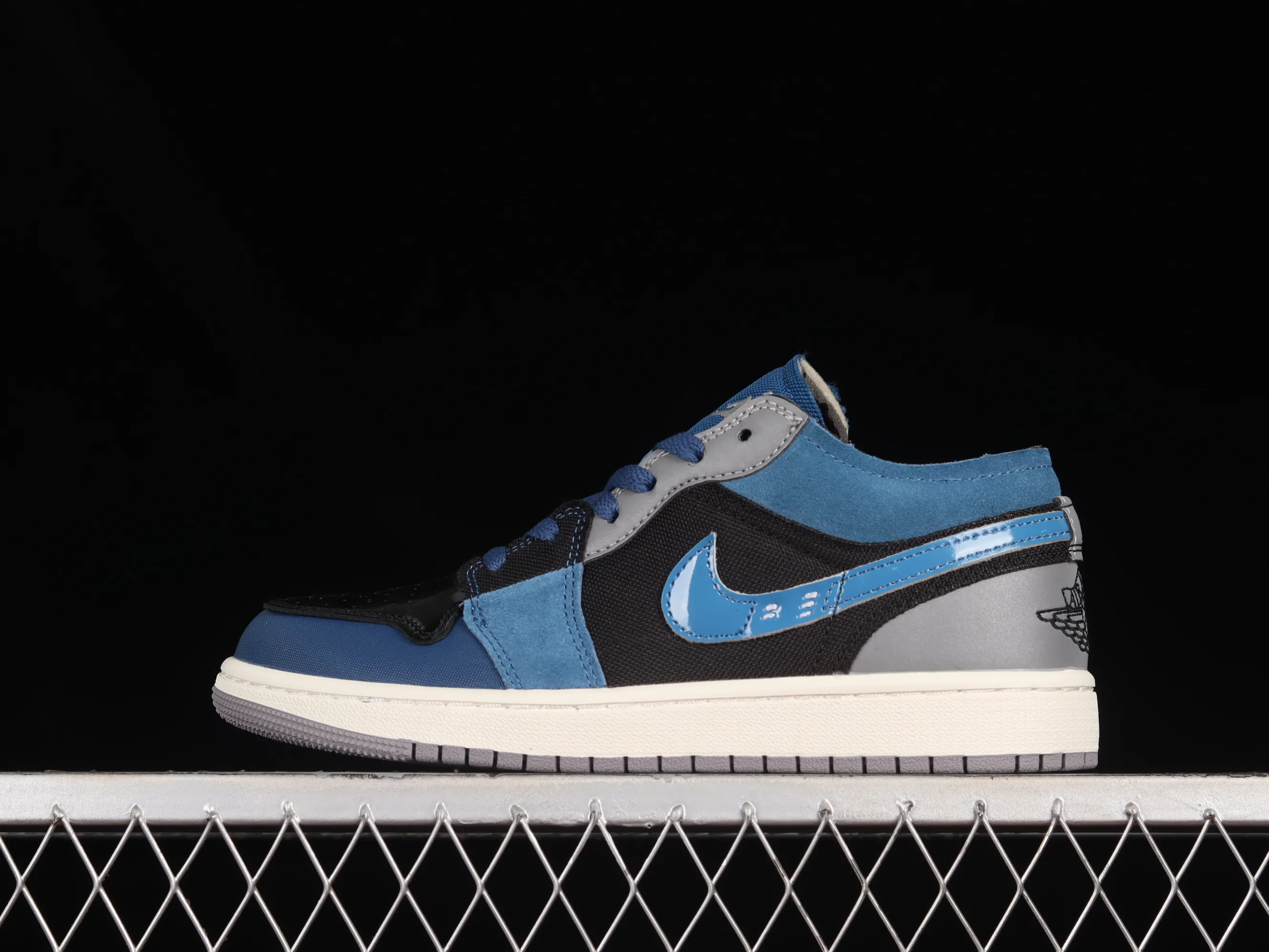All categories Air Jordan Jordan series basketball shoes Air Jordan 1 Low Z version Air Jordan 1 Low SE "Craft Obsidian" AJ1 Joe 1 Obsidian low-top basketball shoes DR8867-400